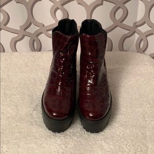 Salenewtopshop Bria Croc Chelsea Boot 